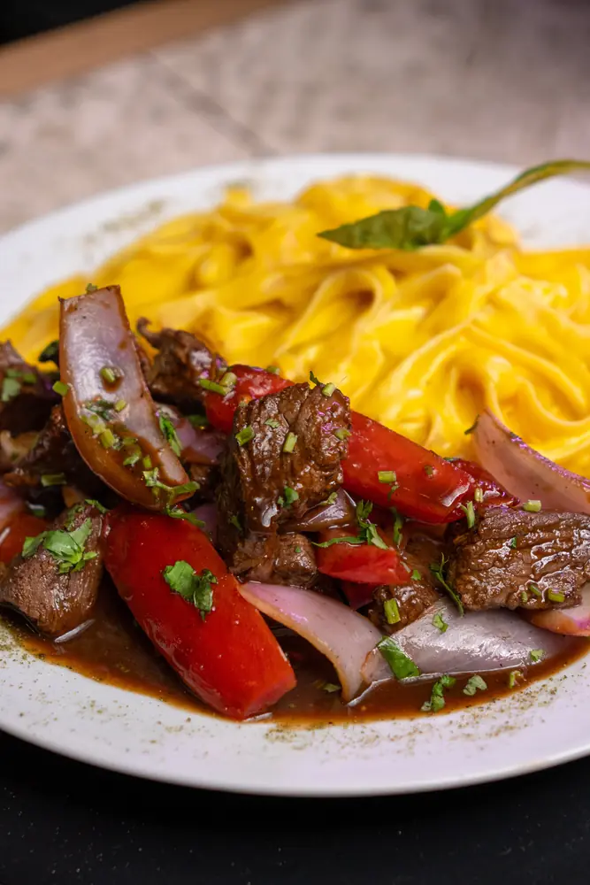 fettuccini huancaina lomo saltado